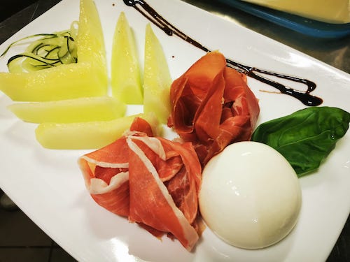 Prosciutto Melone Burrata